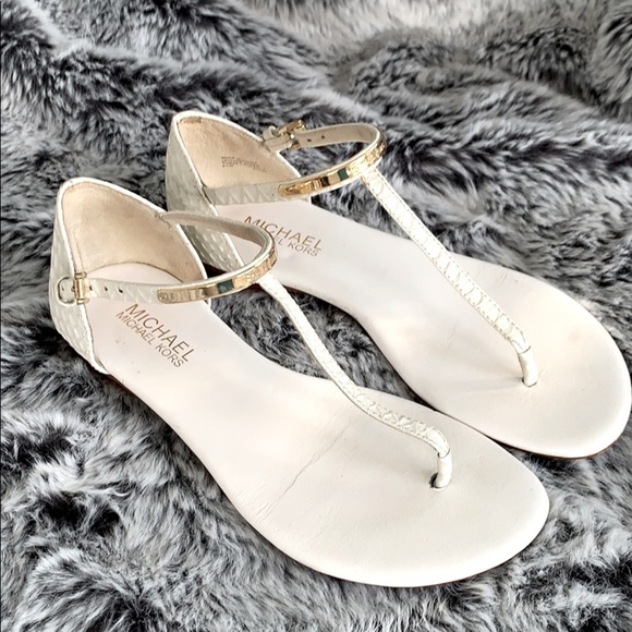MICHAEL Michael Kors White Faux Snake Sandals 5.5 - Picture 2 of 9